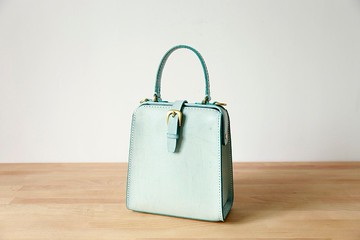 【客订版】2 Ways手提医生包 磁扣版