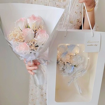 💥超惠購go💥 畢業花束 乾燥花束 玫瑰生日禮物女生母親節情人節香皂花成品滿天星幹花永生520畢業 6PRP