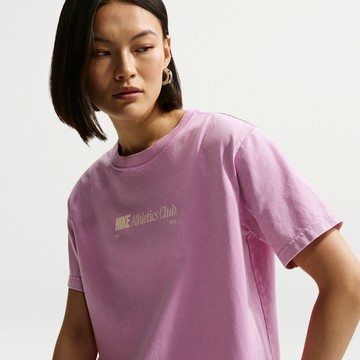 Nike Sportswear Classic Women's Oversized T-Shirt