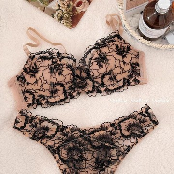 🍉法式性感刺繡內衣女蕾絲純欲聚攏顯瘦軟鋼圈上託輕奢少女文胸套裝