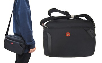 ~雪黛屋~OVER-LAND 肩側包中容量二層拉鍊式主袋+外袋共六層中性款全齡適防水尼龍布+皮革材質多隔層袋口T5387