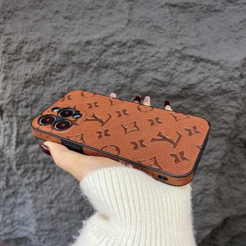 封納寶適用蘋果16promax手機殼15新款高級感iphone14高檔荔枝紋奢華13棕色皮質12防摔皮紋網紅個性保護套男女