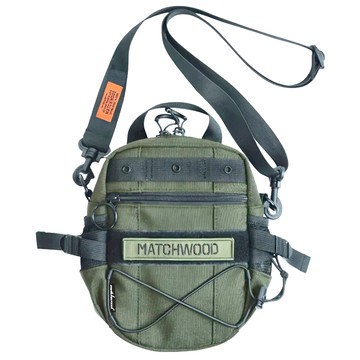 Matchwood Positive隨身小包  聯名軍綠款  1個  16.5 x 22 x 8 cm