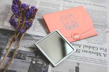 Vintage早期英國雕花方形皇后化妝鏡