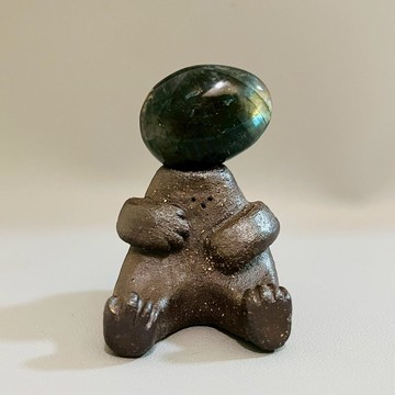 菜陶 療癒手捏陶偶 背包小夥伴