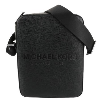 MICHAEL KORS-烙印字母LOGO荔枝紋皮革直式斜背包(黑)