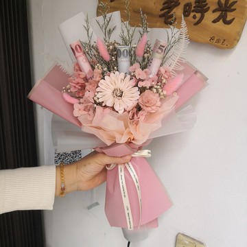 有錢花束 永生花束 網紅打卡花束 滿天星 永生玫瑰 情人節禮物 女