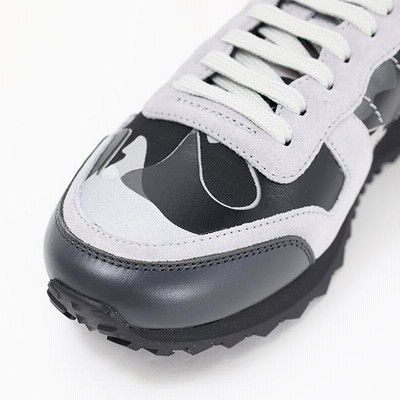 VALENTINO ヴァレンティノ ロックランナー カモ スニーカー