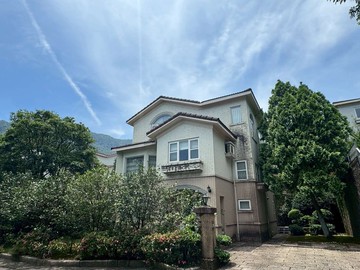 秀岡山莊美墅☆台北華城☆青山鎮康橋小學｜新北市新店區秀岡三街