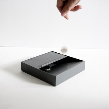 ChiHong / V 零錢盒 - 黑色