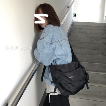 免運🔮韓國原宿風工裝包2025斜挎包男女學生包休閒百搭機車包 ins大容量側背包 斜背包 包包 背包 郵差包 肩背包 通