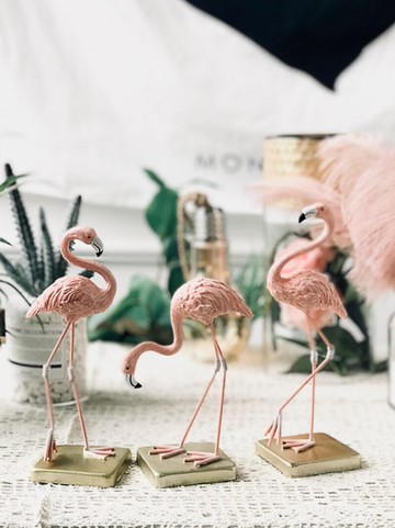 創意ins火烈鳥擺件 可愛北歐風格臥室客廳樹脂動物擺設家居裝飾品