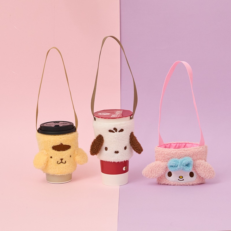 【R.FUN SHOP】三麗鷗絨毛飲料杯套 大耳狗 人魚漢頓 凱蒂貓 飲料袋 杯套 環保 CA956