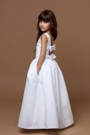 婚禮、生日、音樂會和其他節日的緞面花童禮服