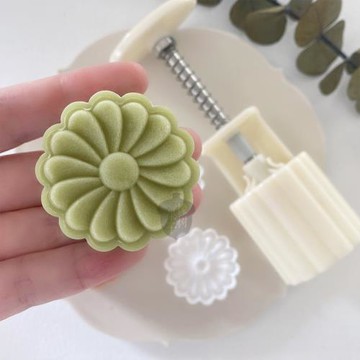 中式小清新花朵小菊花2件套綠豆糕點心冰皮月餅模具50g
