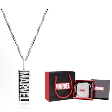 DISNEY MARVEL 刻痕黑//簍空 漫威方牌項鏈 迪士尼 英雄 飾品