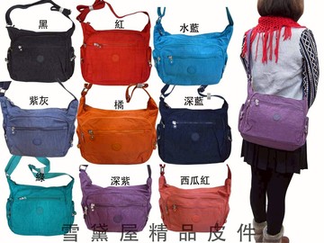 限時 滿3千賺10%點數↘ | ~雪黛屋~Velamtino 斜側包大容量進口專櫃超輕防水尼龍布隨身旅遊休閒可A4紙肩背可斜側背YA840-4020