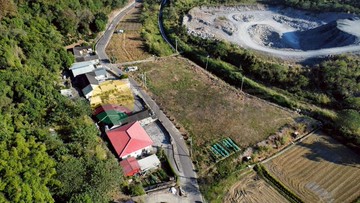 三義臨路大面寬平坦方正好規劃美農地｜苗栗縣三義鄉上城段