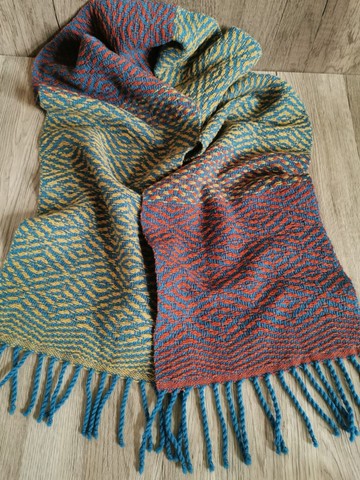 Handwoven by Carina | 手織牦牛絨羊毛圍巾