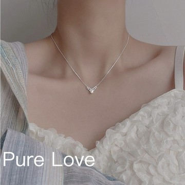 Pure Love樂芙 / 正韓 銀飾【S925】N0812簡約通體純銀項鍊V字珍珠鋯石鎖骨鏈 短項鏈 / 銀
