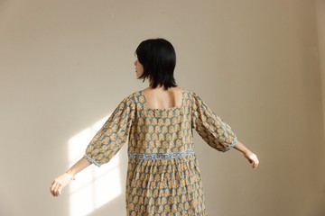 前後方領古典洋裝_藍