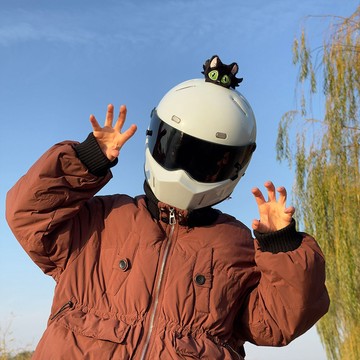 🔥臺灣出貨 安全帽裝飾 造型安全帽 頭盔裝飾 安全帽配件 機車裝飾 頭盔裝飾 【單鏡片設計】鈴芽之旅大臣貓咪頭盔裝飾機車