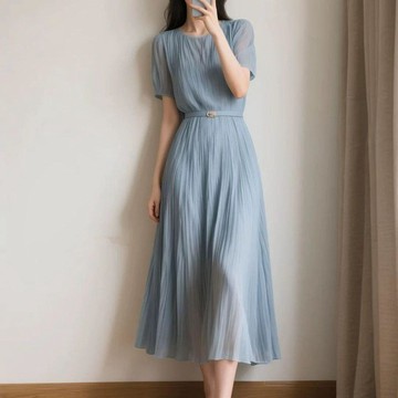 【雅韻衣櫥】2026夏季女裝新款氣質女神範時尚顯瘦法式優雅收腰雪紡垂感連衣裙