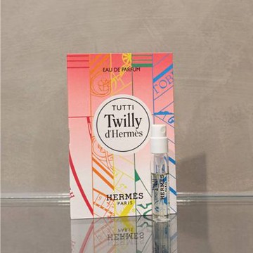 【Hermes 愛馬仕】 Tutti Twilly d Hermes 絲意荔韻淡香精 2ml 五入組