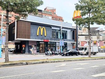 近仁愛國小全新美妝邊間三樓公寓｜捷運三民高中｜新北市蘆洲區三民路