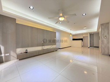 勝美大禮高樓層三面採光溫馨裝潢美四房平車｜台中市大里區西榮路