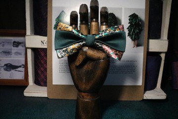 墨绿色夹层小碎花领结真丝男士休闲蝴蝶结