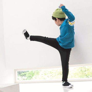 OB嚴選 彈力輕刷毛多色窄管褲‧男女童12色 童裝《QA0006》(黑 牛藍 卡其 湖藍 粉紅 梅紅 暗紅 芥黃)