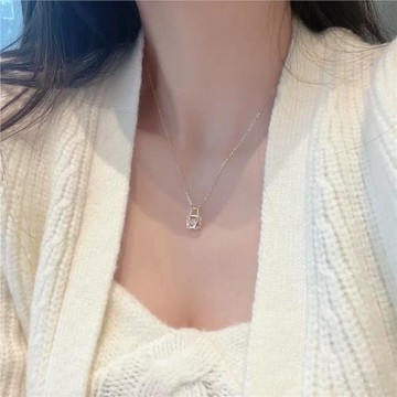 白百合項鏈同款S925純銀小眾輕奢靈動愛心鎖氣質鑲嵌鋯石鎖骨鏈女