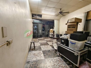 伸港菜市場早市商業區店住下午門前可停車.. ｜彰化縣伸港鄉新港路
