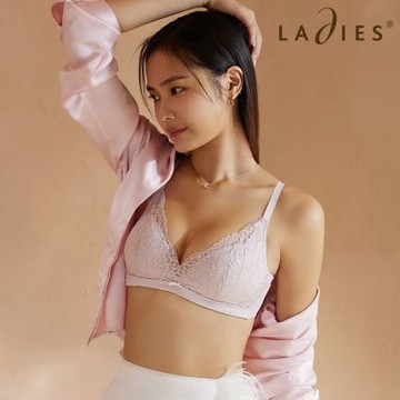 蕾黛絲-輕盈本事無鋼圈靠過來B-D罩杯內衣 柔霧粉