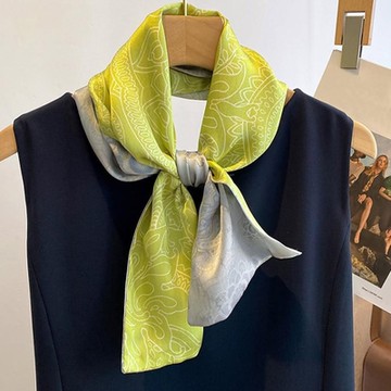 【JC Collection】真絲飄逸亮眼雙層腰果花四季百搭長條圍巾絲巾(黃灰色)