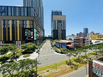 近義享/好市多/富邦BOT-輕軌捷運宅-正3房｜高雄市左營區富國路