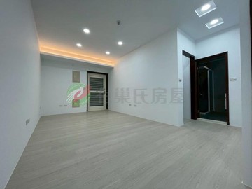 平鎮中悅桂冠三房｜桃園市平鎮區環南路二段