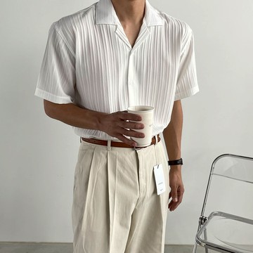 正韓現代感開領線條壓紋短袖襯衫 4色 YUPPIE 預購商品 0610