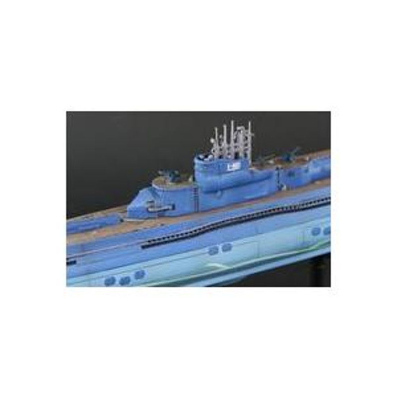 ピットロード1/700 蒼き鋼のアルペジオ -アルス・ノヴァ- 潜水艦 イ401 with イオナ（完成品） | LINEショッピング