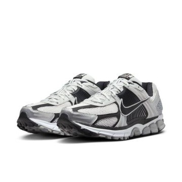 Nike Zoom Vomero 5 Metallic Silver Black 銀黑 FJ4151-004
