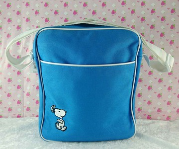 【震撼精品百貨】史奴比Peanuts Snoopy  側揹書包 直袋 藍色 震撼日式精品百貨