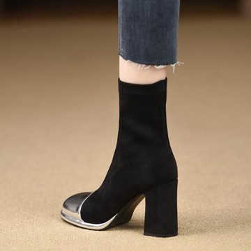 misili 彈力瘦瘦靴方頭粗跟短靴秋冬季新款8.5cm高跟鞋黑色女靴子