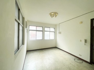 大坪林約5分鐘邊間黃金3樓美寓｜新北市新店區大豐路