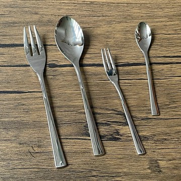 ［拾憩］日本 SALUS 316不鏽鋼鏡面餐具 流線優雅 叉子 湯匙 小湯匙 餐叉餐匙 甜點叉 甜點匙 咖啡匙 水果叉