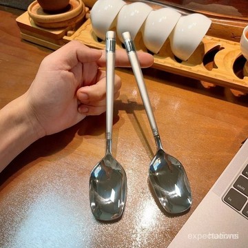 臺灣24h🐏湯匙 加厚湯匙 湯勺 喫飯湯匙 家用湯匙 湯匙 便當 湯勺 餐勺 中式 露營 餐具 環保餐具 韓式餐具精緻爆