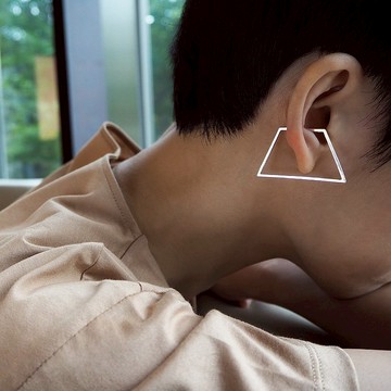 trapezoid earring_梯形耳骨環 沒耳洞 耳環 耳夾 訂製 earcuff