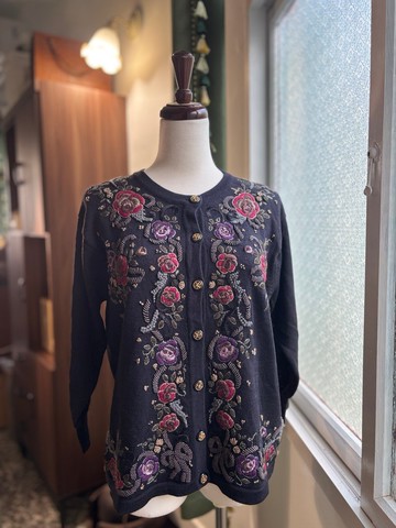 立體串珠精工刺繡玫瑰純黑古著毛衣