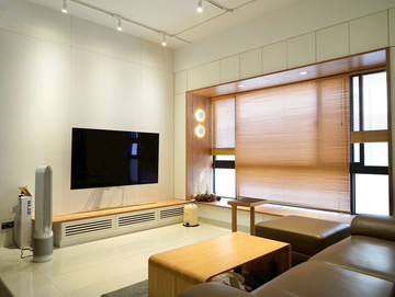 南太平運動公園旁僅五年屋四改三房整層主臥 雙車別墅｜台中市太平區成功東路