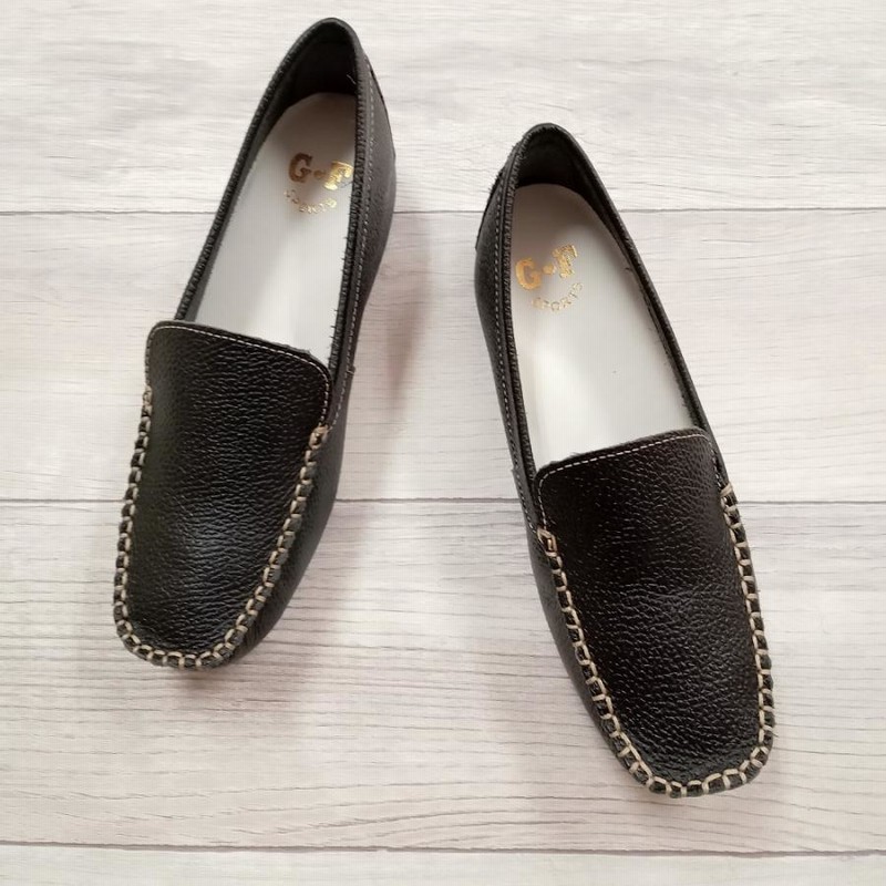 美品■コールハーン■ローファー✨ドライビングシューズ モカシン レザースリッポン ドライビングシューズ モカシン ローファー スリッポン